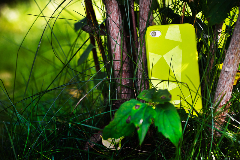 Limegrönt triangelmönster skal iPhone 4/4s